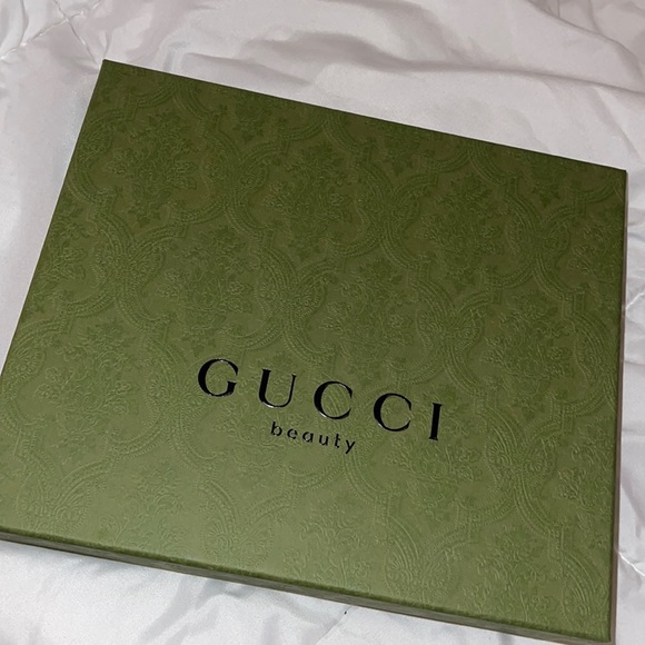 Authentic Gucci Box - Picture 1 of 3